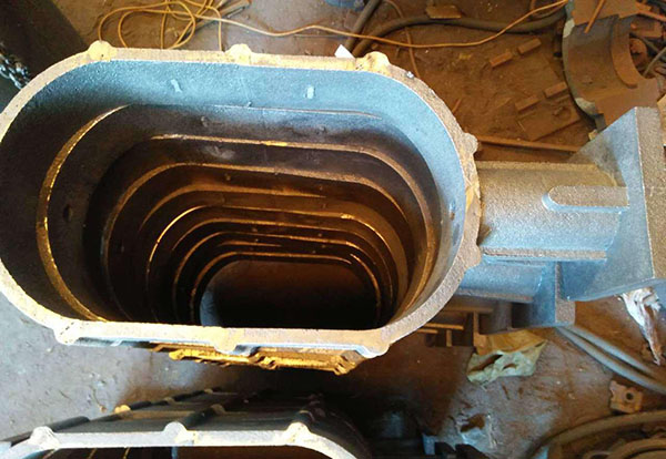 汽車(chē)鑄件 /cxyq/20191205110423-FpX4mdcIRP-0EDvI6iN6ZbmU5div.jpg